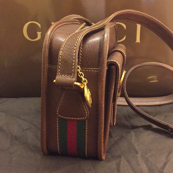 Gucci Handbags - Gucci crossbody